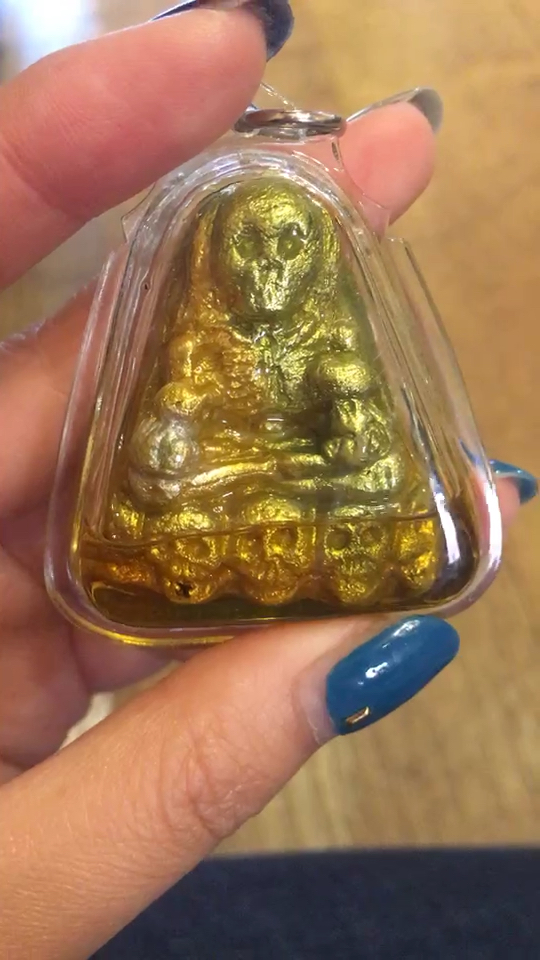 入了油的. 效果相当牛逼 请过派烫的没有一个说没有效果的