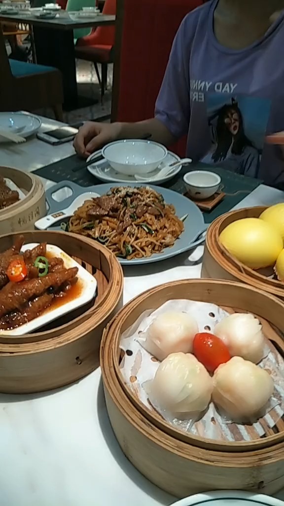 饮茶了喂早茶悦得闲广式点心茶楼和孩子们一起吃早茶