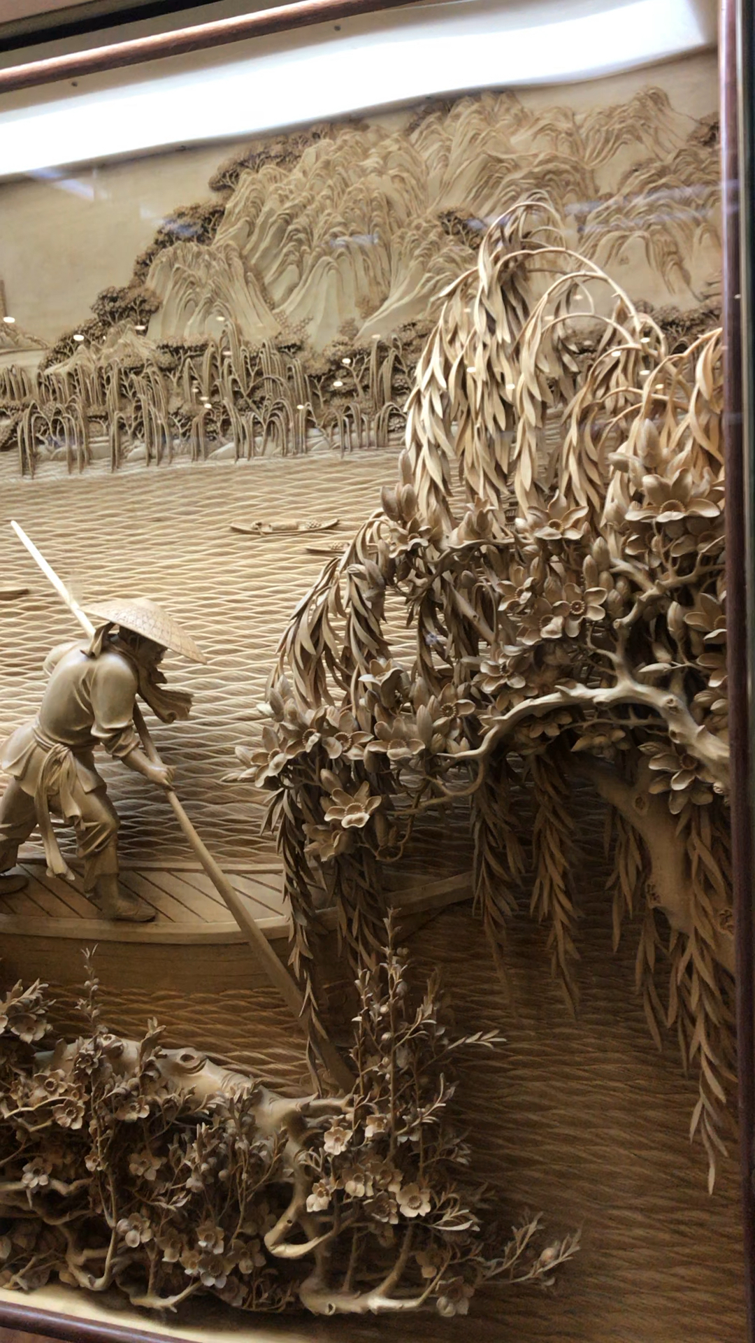 雷峰塔木雕艺术