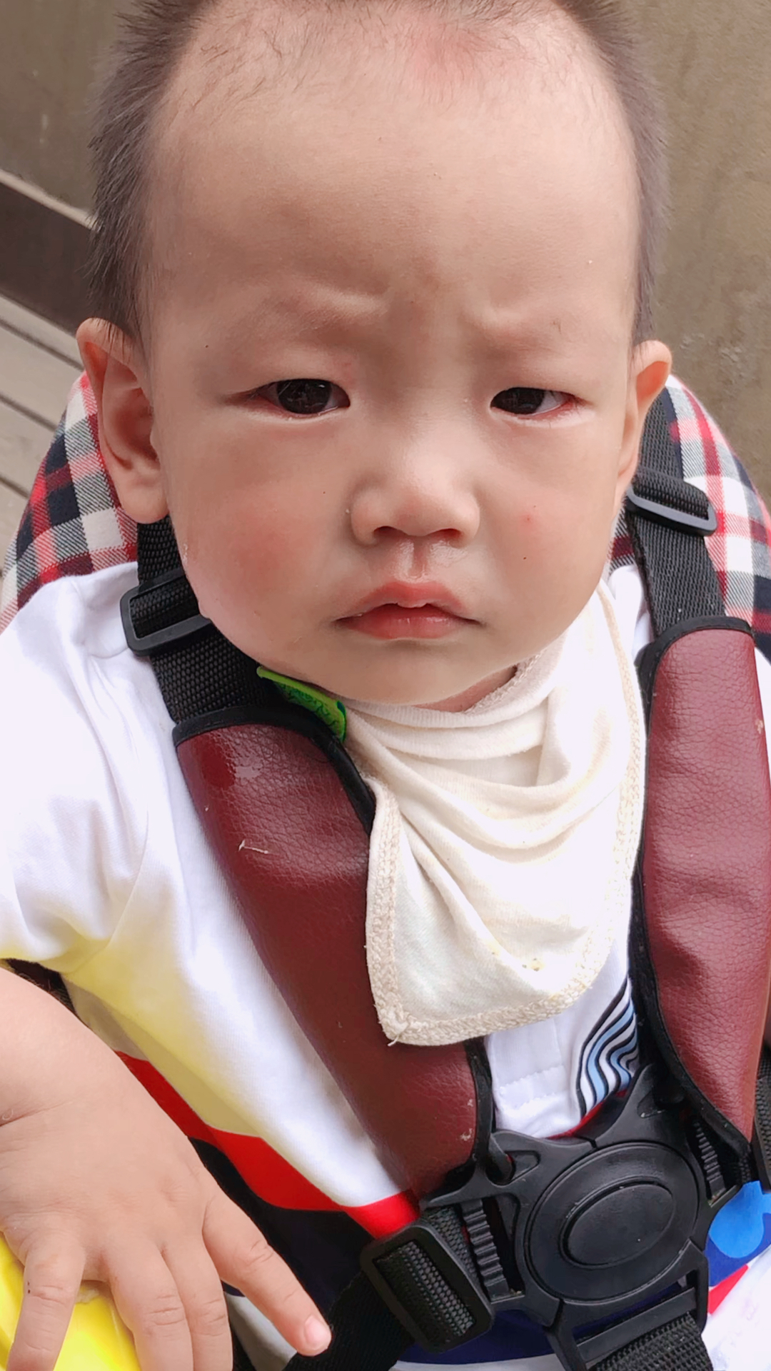 男人哭吧哭吧不是罪,一定要看到最后,史上哭的最帅气可爱的熊孩子