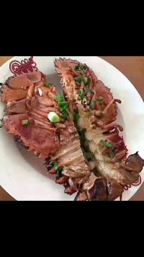 [玫瑰][爱心][拥抱]虾姑排,做法简单!
