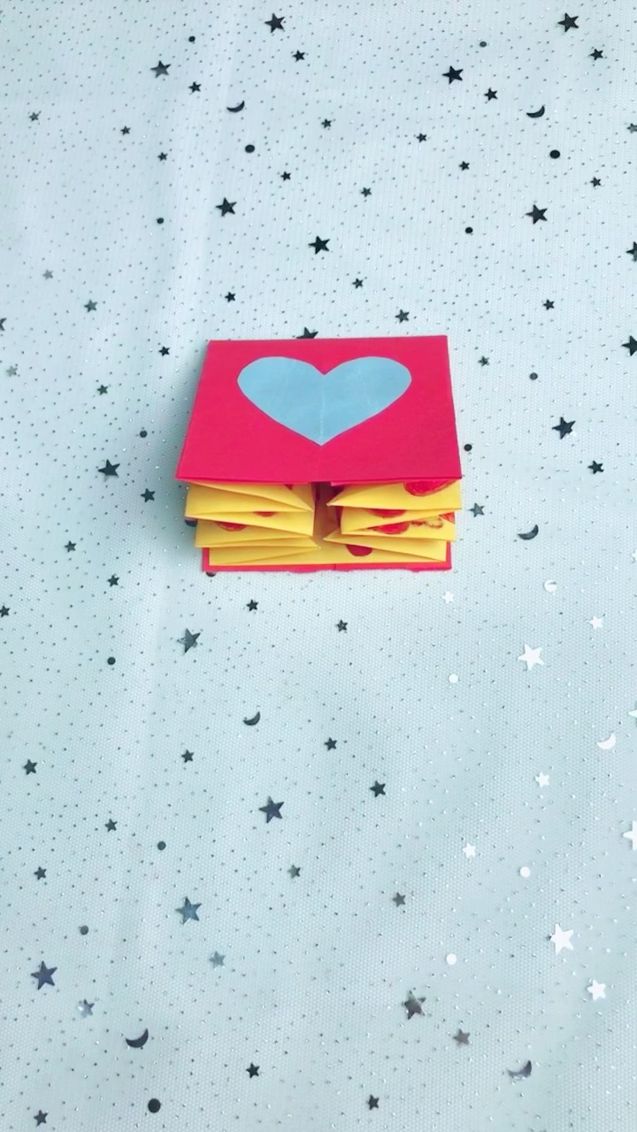 迷你爱心拉花贺卡