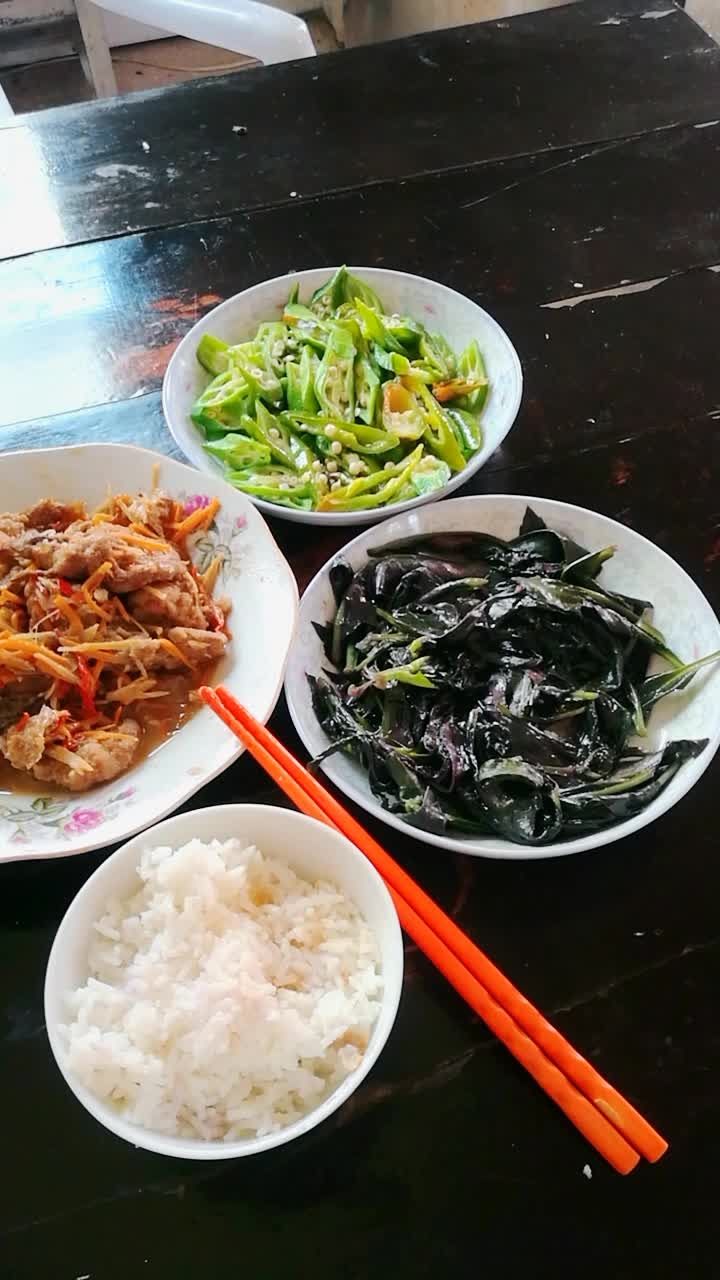 三菜一汤,简约不简单