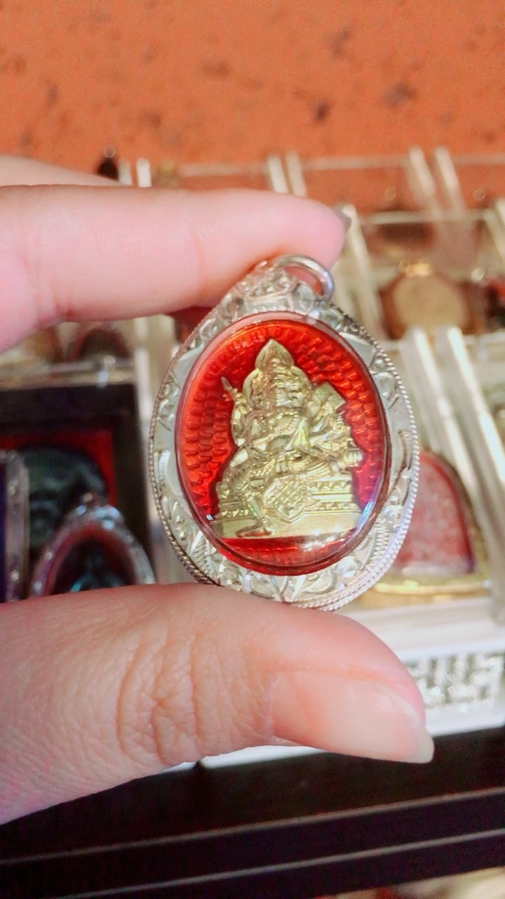 龙婆禅南四面佛