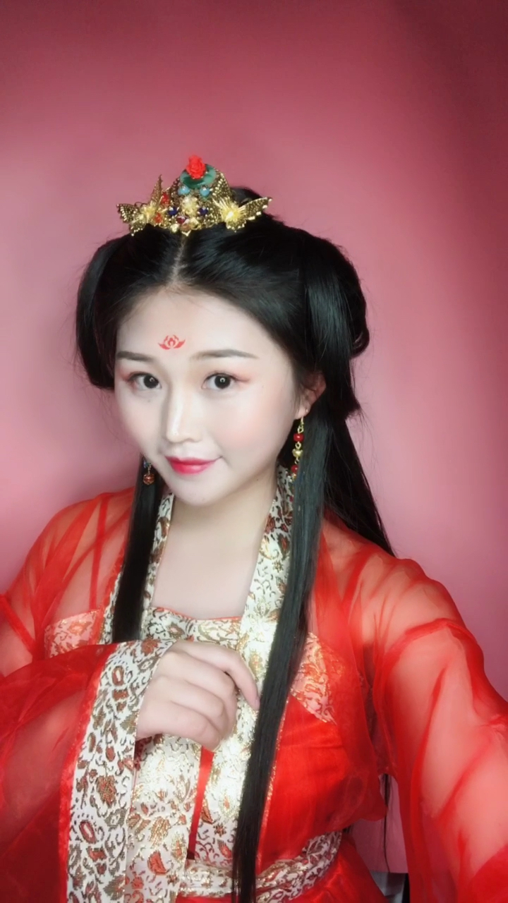 古代发型这样扎的哦!宝宝学会了吗?