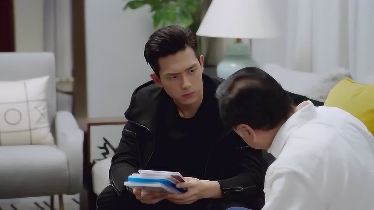 亲爱的热爱的:你还记得韩爷爷来找韩商言是为了什么吗?