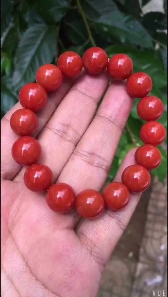 极品南红锦红手串