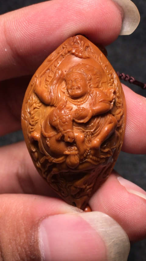 纯手工核雕黄财神橄榄核单粒