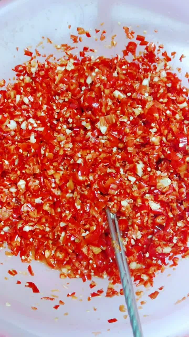 自做槽辣椒,9999完工,就等味道发酵出来了