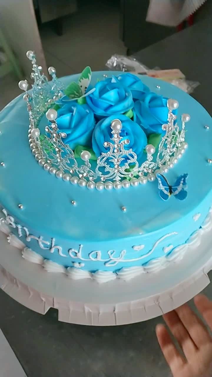 女王陛下生日快乐哦