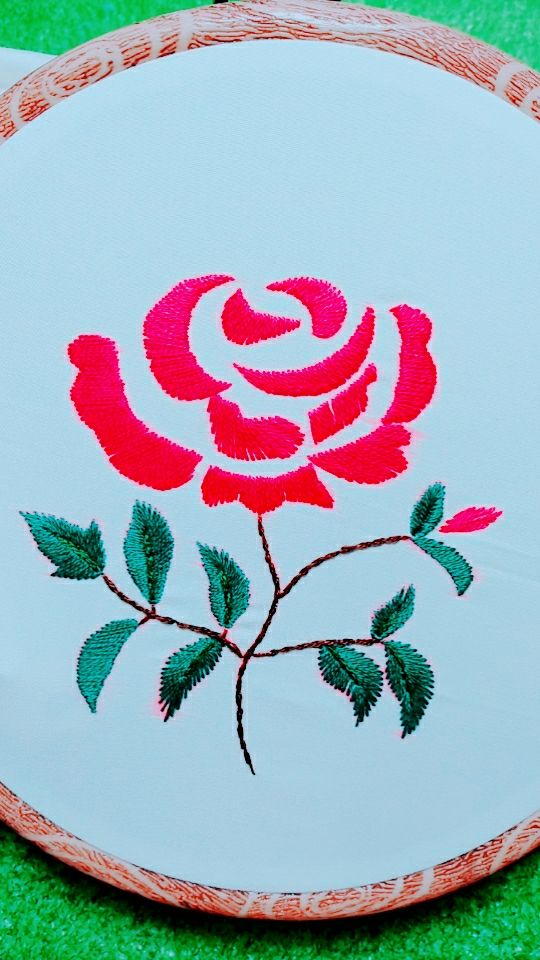 超级简单的平针绣,你觉得像什么花那