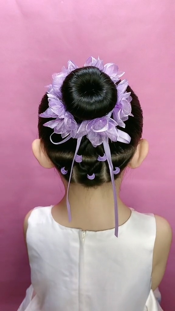 六一儿童节表演发型,甜甜的可爱#儿童编发