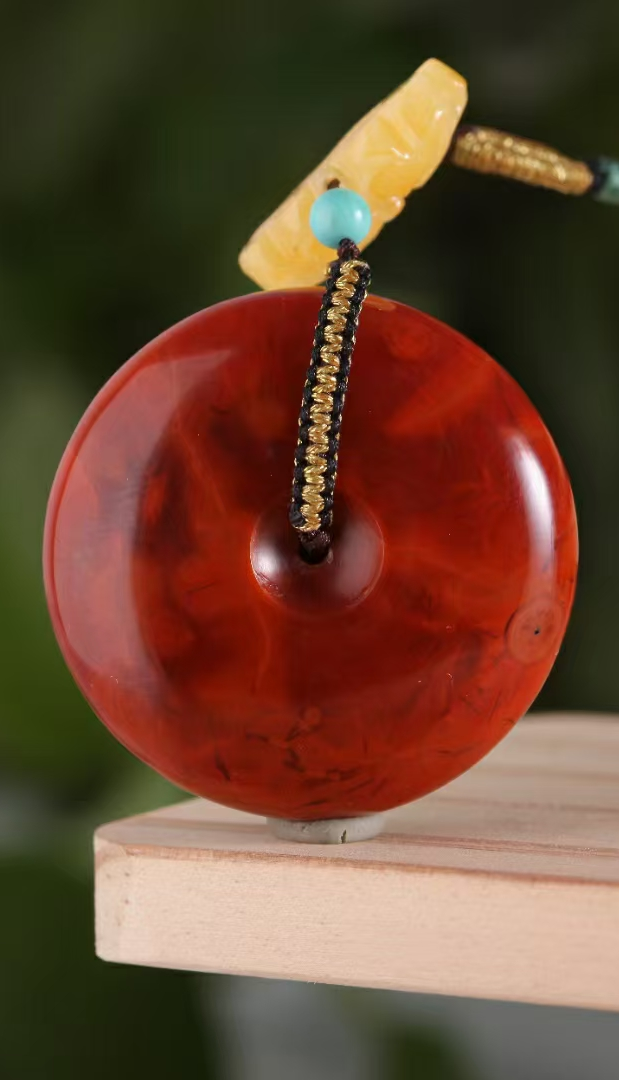 什么可以称之为贵南红?一定要讲究过灯无纹.