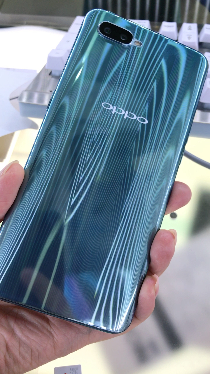 oppo r15x 冰萃银 6 128内存