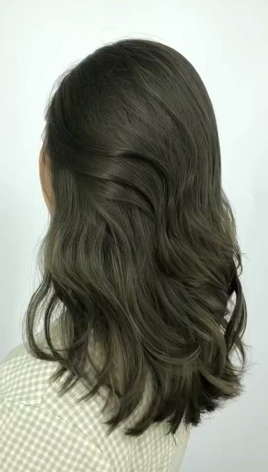 分享发色青灰色