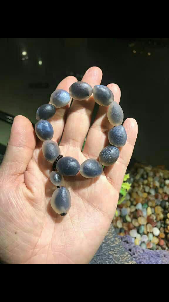 黑糖心玛瑙手串91 唯一一串!黑色糖心! 颗粒尺寸1.8-1.5! 秒杀价488