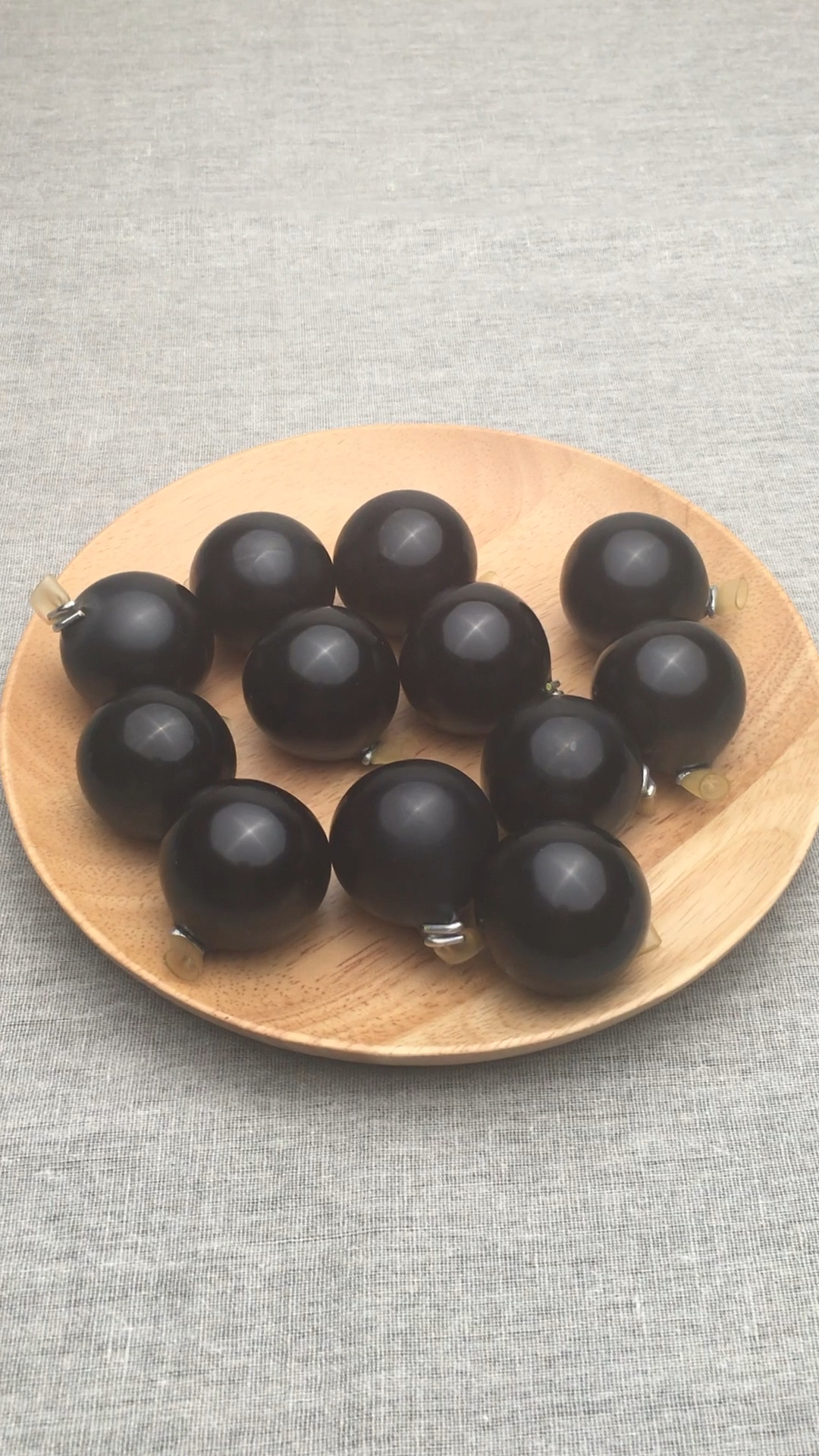 和乒乓球一样大小的巨峰葡萄果冻99