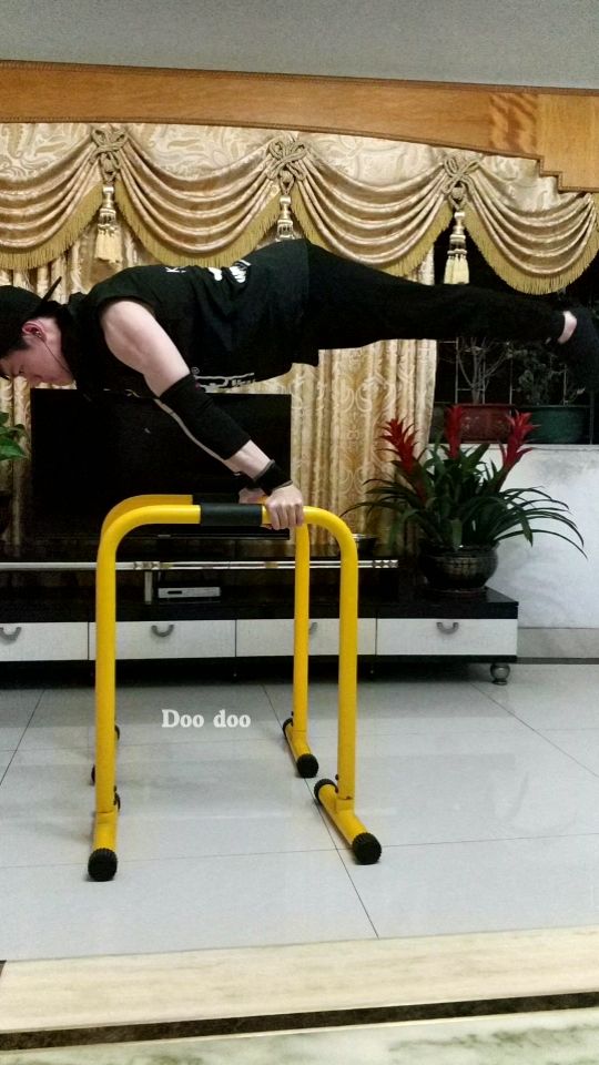 日常俄式挺身小训练 没什么力了