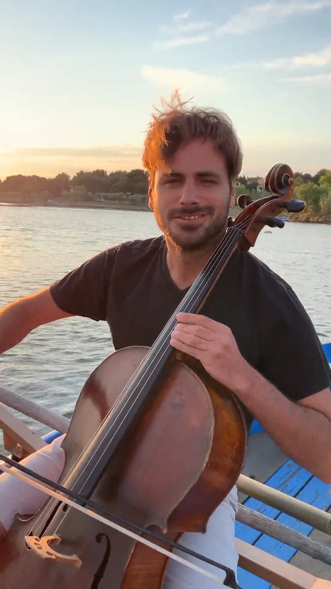 豪瑟大提琴演奏《moon river(月亮河)》#豪瑟#大提琴#大提琴曲#今天2