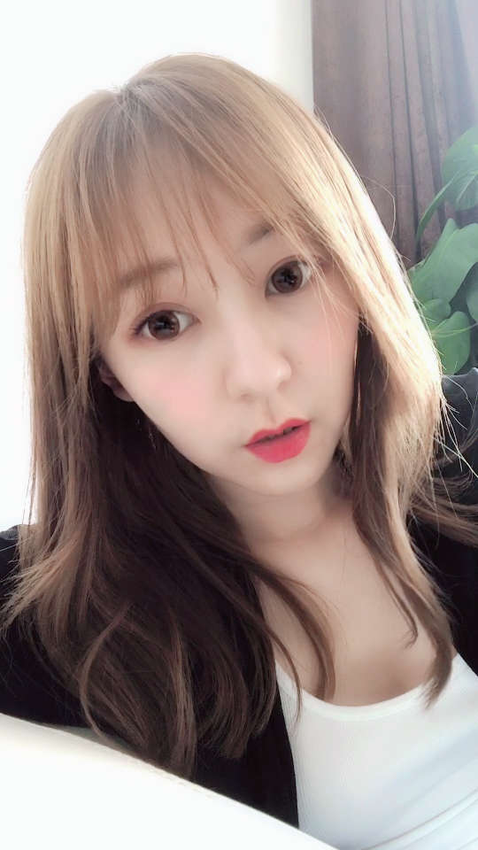 桃子姐姐 在微视发布了一个超有趣的视频,速来前排围观!