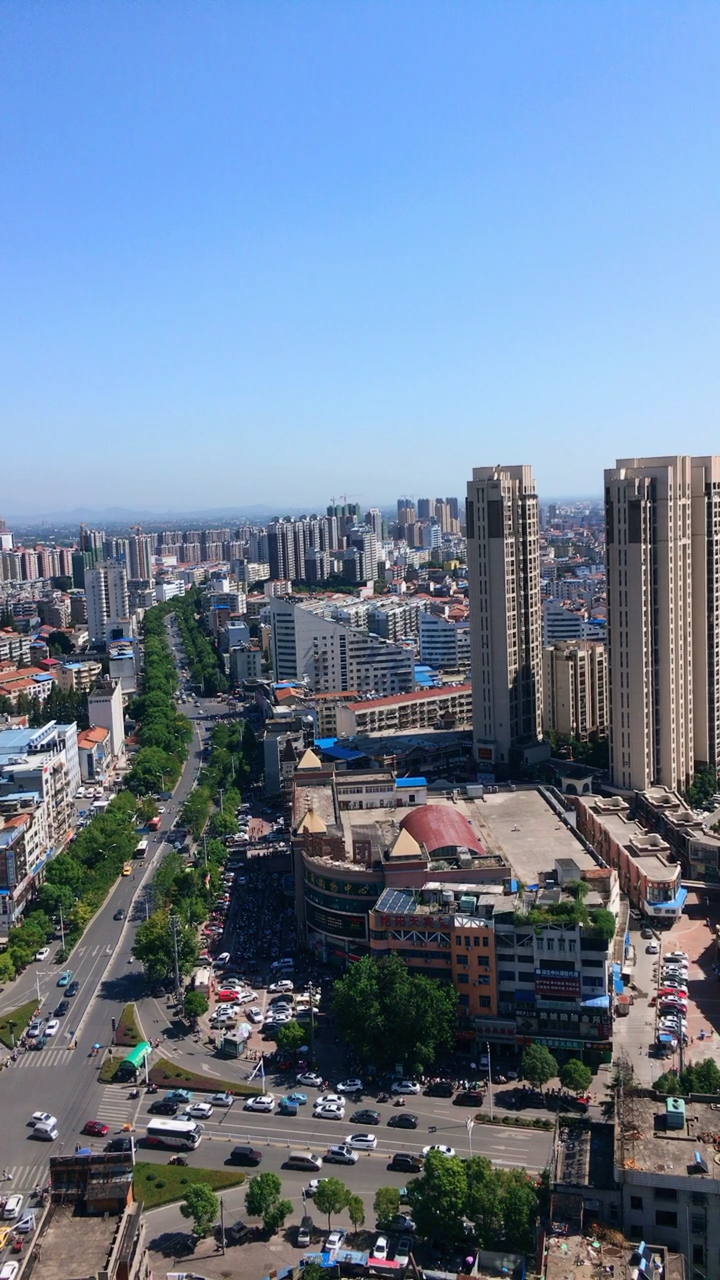 湖北黄冈最繁华的地方,知道这是哪里吗?97