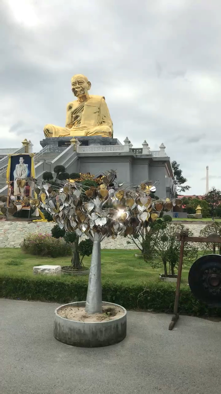 泰国九大圣僧之一 龙婆tim大师 05050505