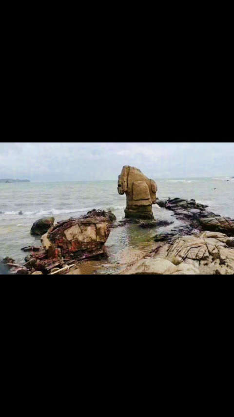 深圳,大梅沙海边的"天长地久"石,经台风"山竹"验证后…… 海未枯,石已