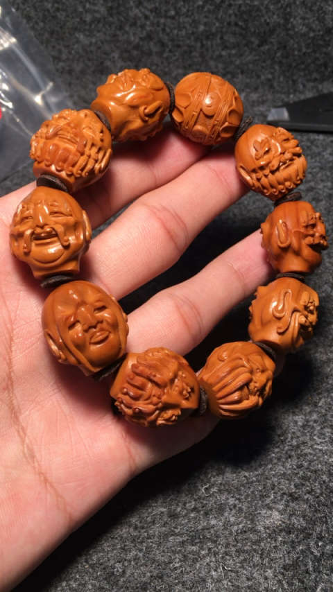 纯手工核雕须派十八罗汉橄榄核手串