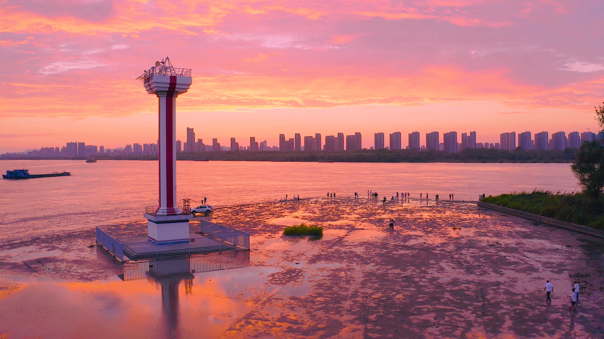 你们知道南京八卦洲秋天的晚霞有多美吗?