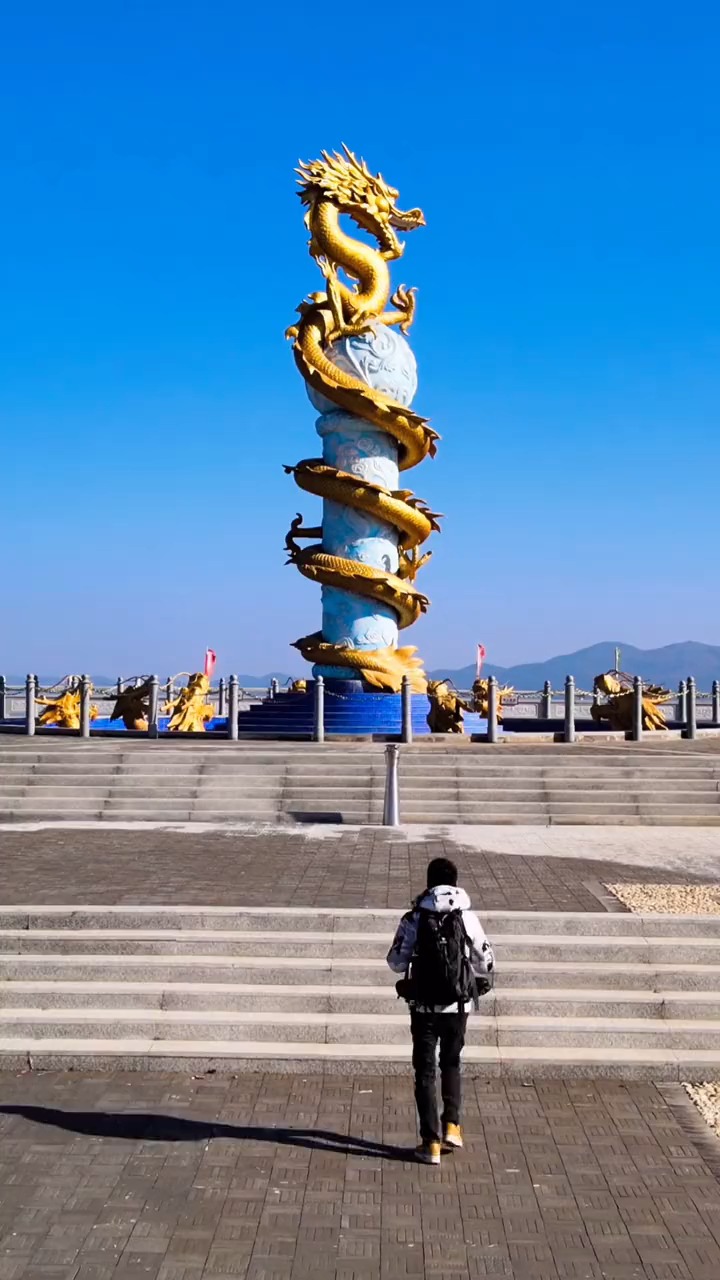 唯美龙隐山等你来打卡