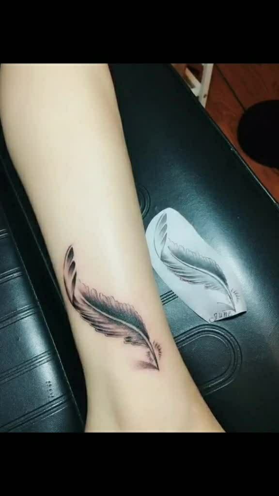 魔焰纹身会所作品~脚踝羽毛 纹身