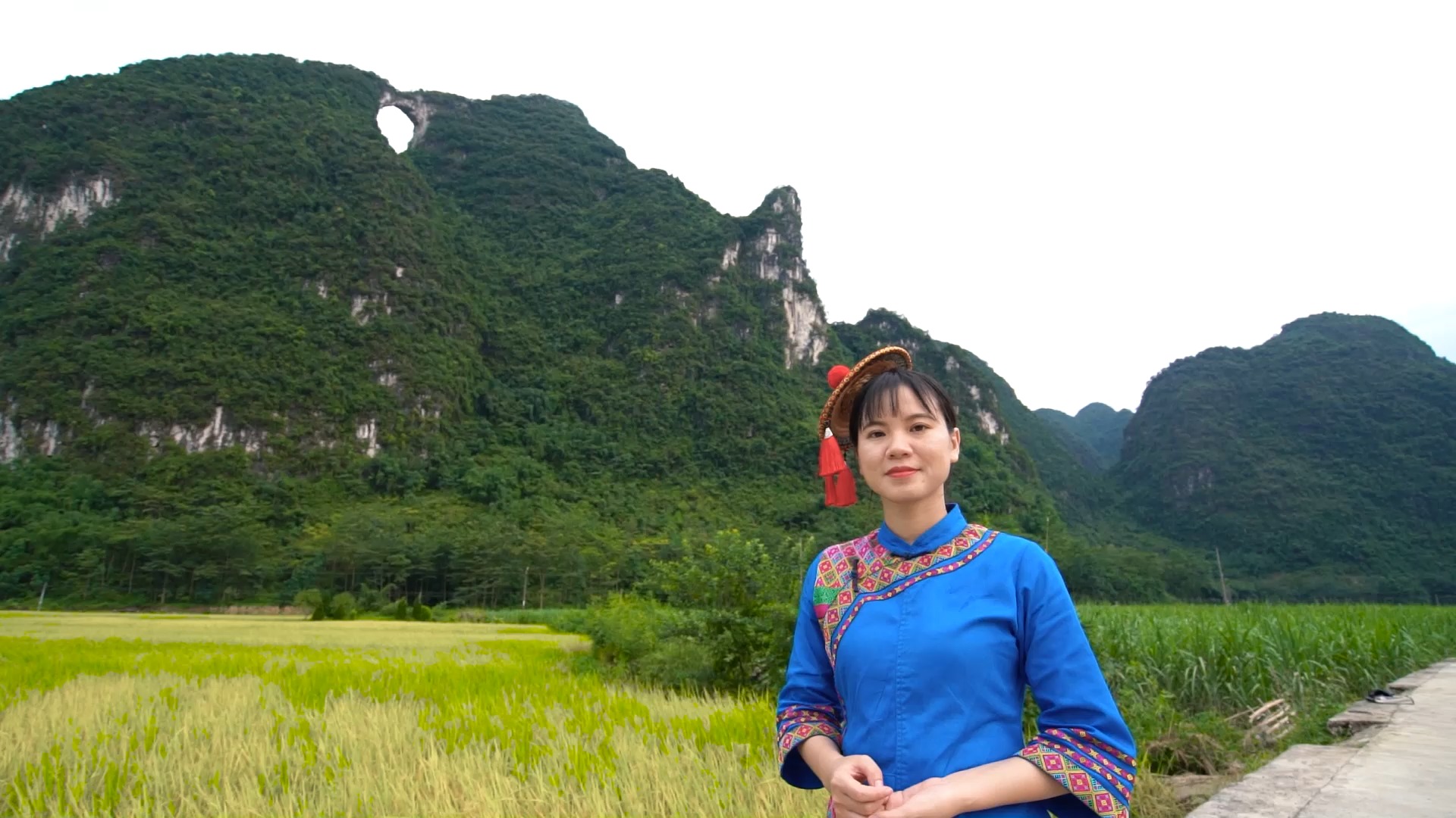 广西河池环江毛南族自治县:美丽田园画卷