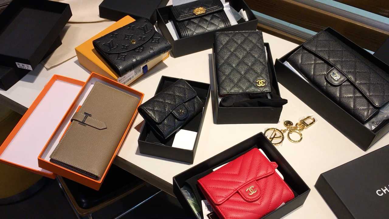 奢侈品发货实拍