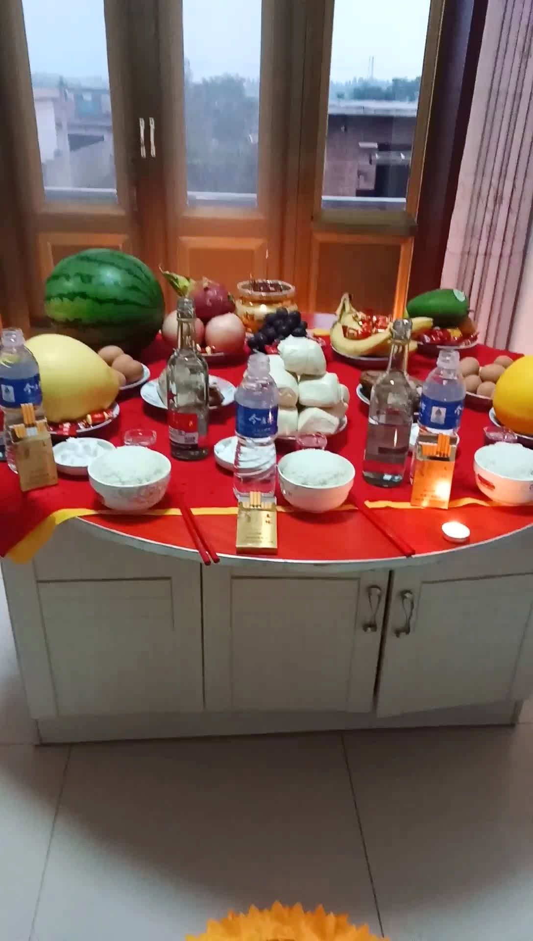 摆大供   出堂口