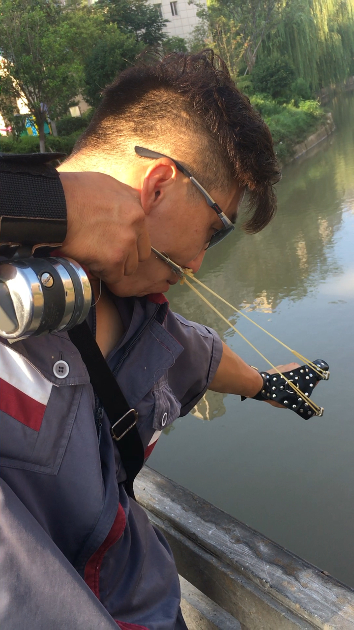 射鱼,一射一个准!