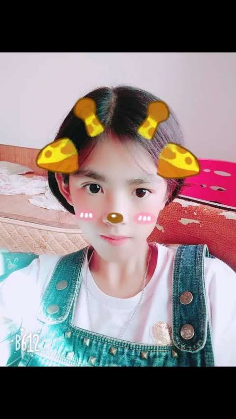 这就是我,14岁.女学生,七年级