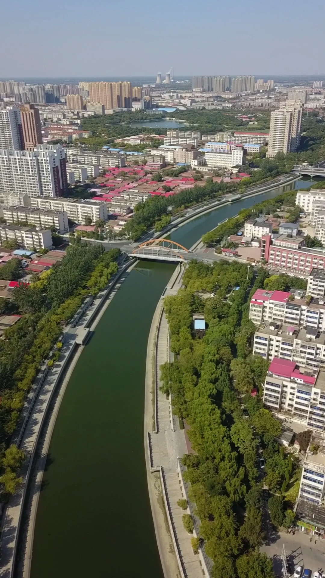 航拍沧州段大运河,京杭大运河是世界上里程最长,工程最大的古代运河