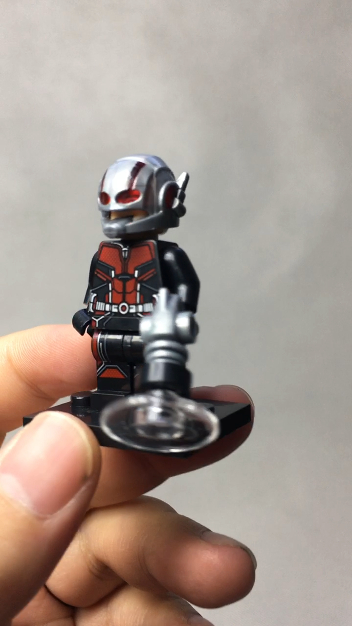 掰玩具 兼容乐高 蚁人人仔