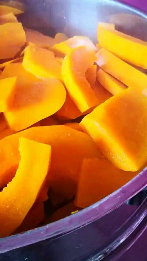 93 小金瓜做面条流程95  97 清洗 97 小金花去皮    97