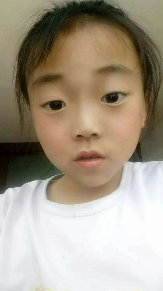 麒麟艺校哈业李思语 在微视发布了一个超有趣的视频,速来前排围观!