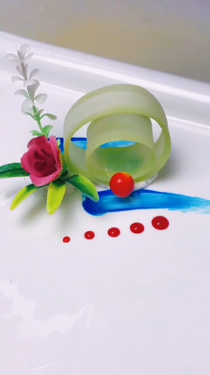 热菜装盘花式图片
