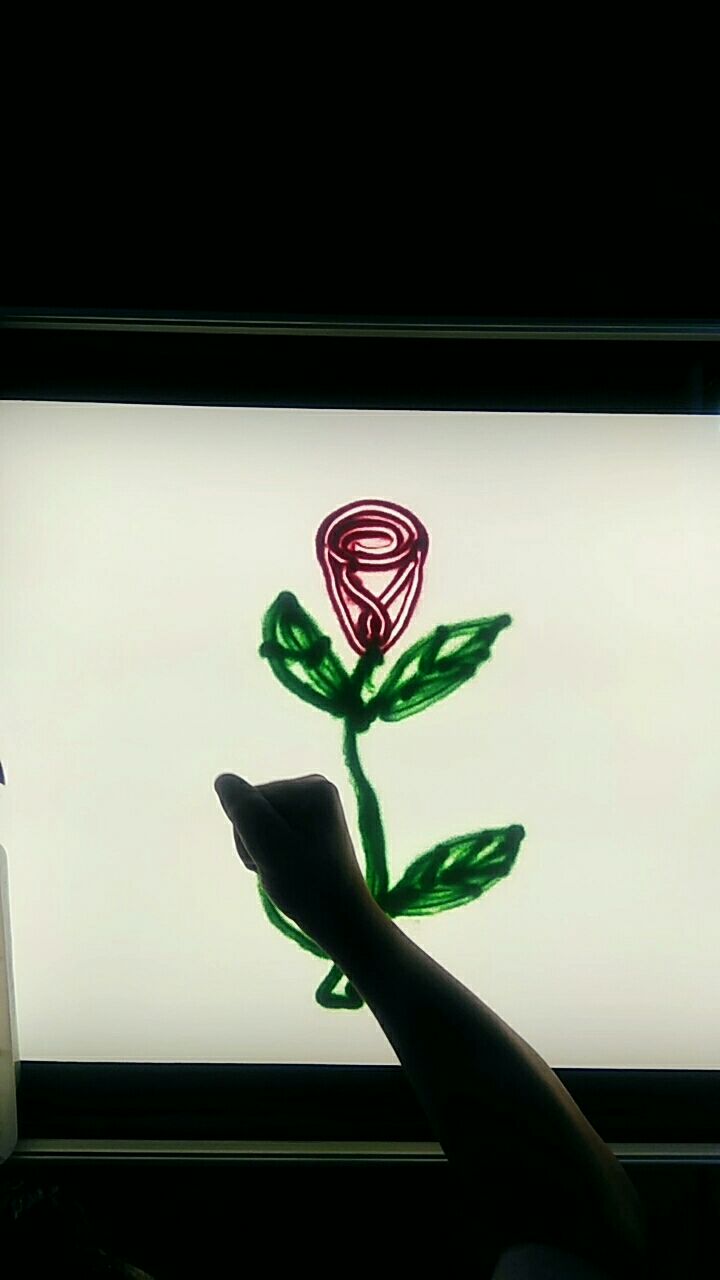 沙画作品  玫瑰花95959595喜欢沙画的支持一下吧!