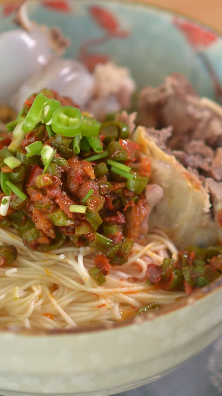 大骨汤面就应该这样做,你喜欢吗?