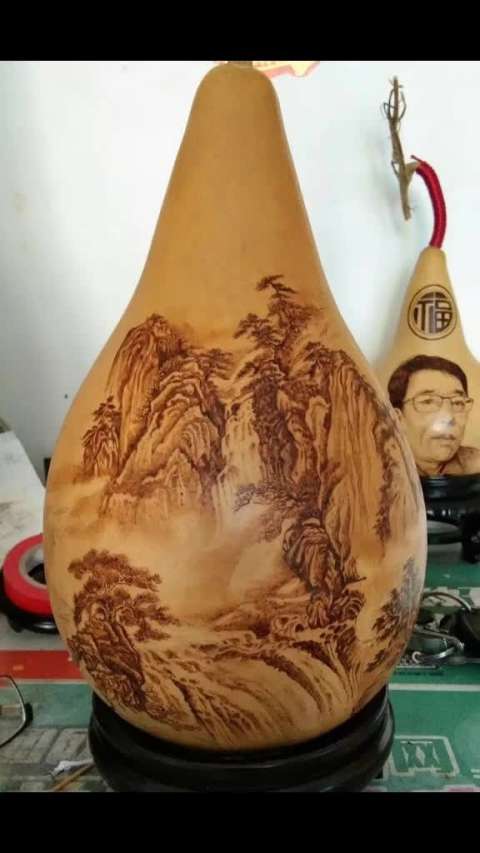 精品葫芦山水画