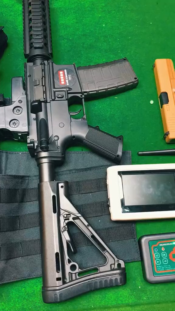 兄弟联cs装备适用于真人cs俱乐部吃鸡俱乐部拓展基地农家乐景区游乐园