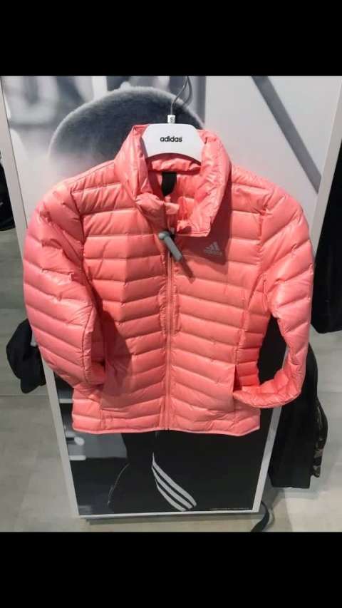 阿迪达斯adidas 官方 户外 女子 羽绒茄克 质感玫瑰红   s/m/l/xl