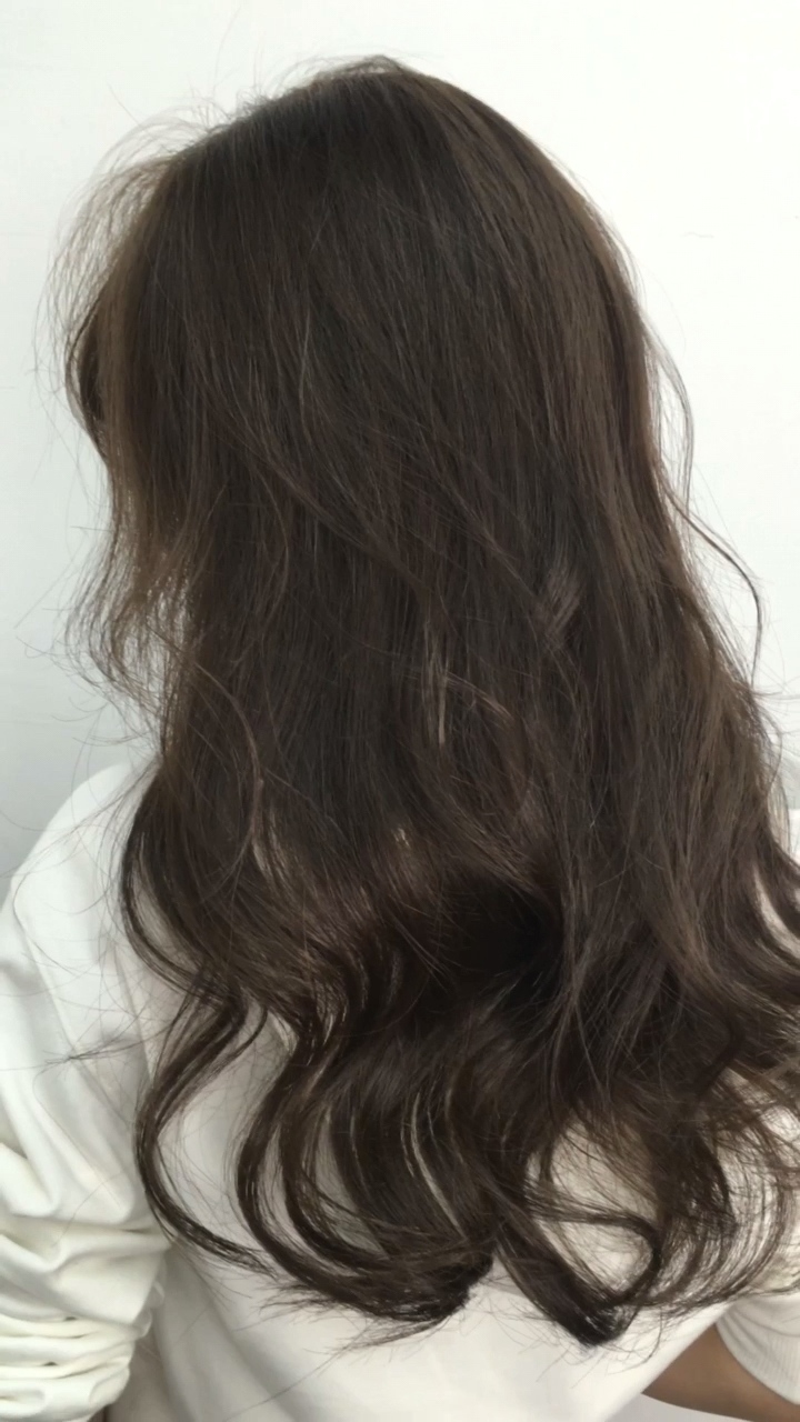 染发 秋冬季最火发色棕灰6/11775/77777/4