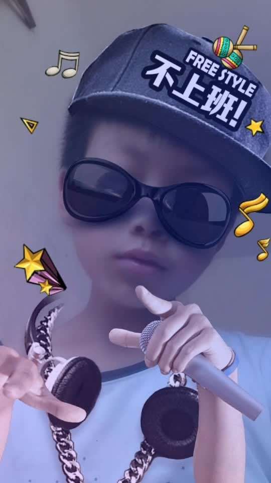 谷一鸣 在微视发布了一个超有趣的视频,速来前排围观!