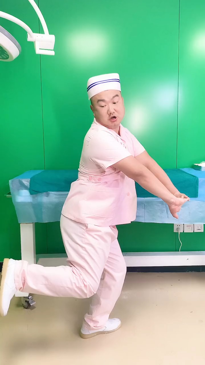 有趣的灵魂万里挑一,可爱的胖子两百多斤!