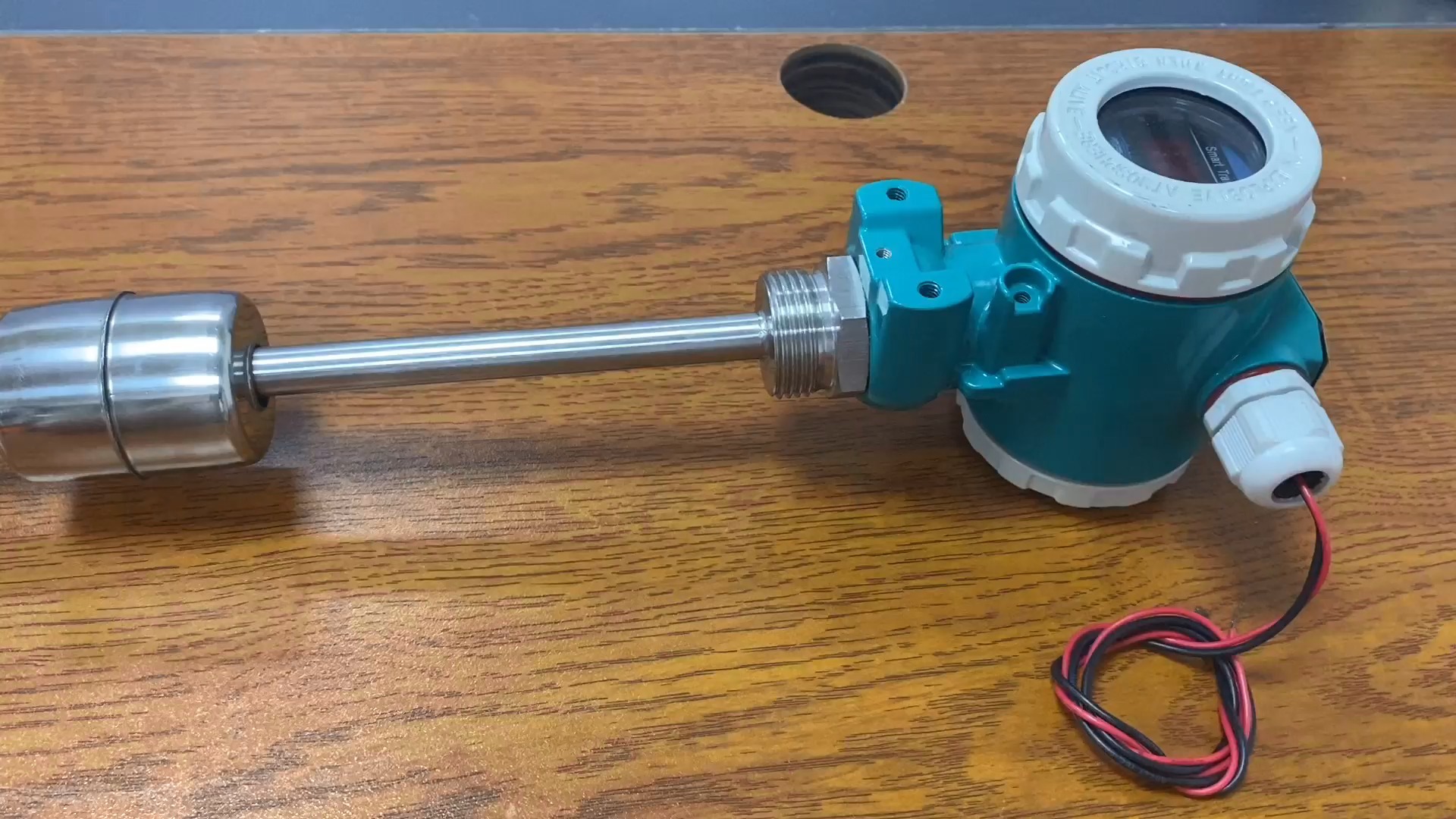 【佑富】连杆浮球液位计在污水中的使用方法